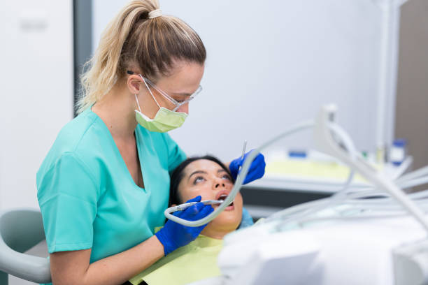 Best Dentist for Tooth Abscess  in Bridgeport, AL